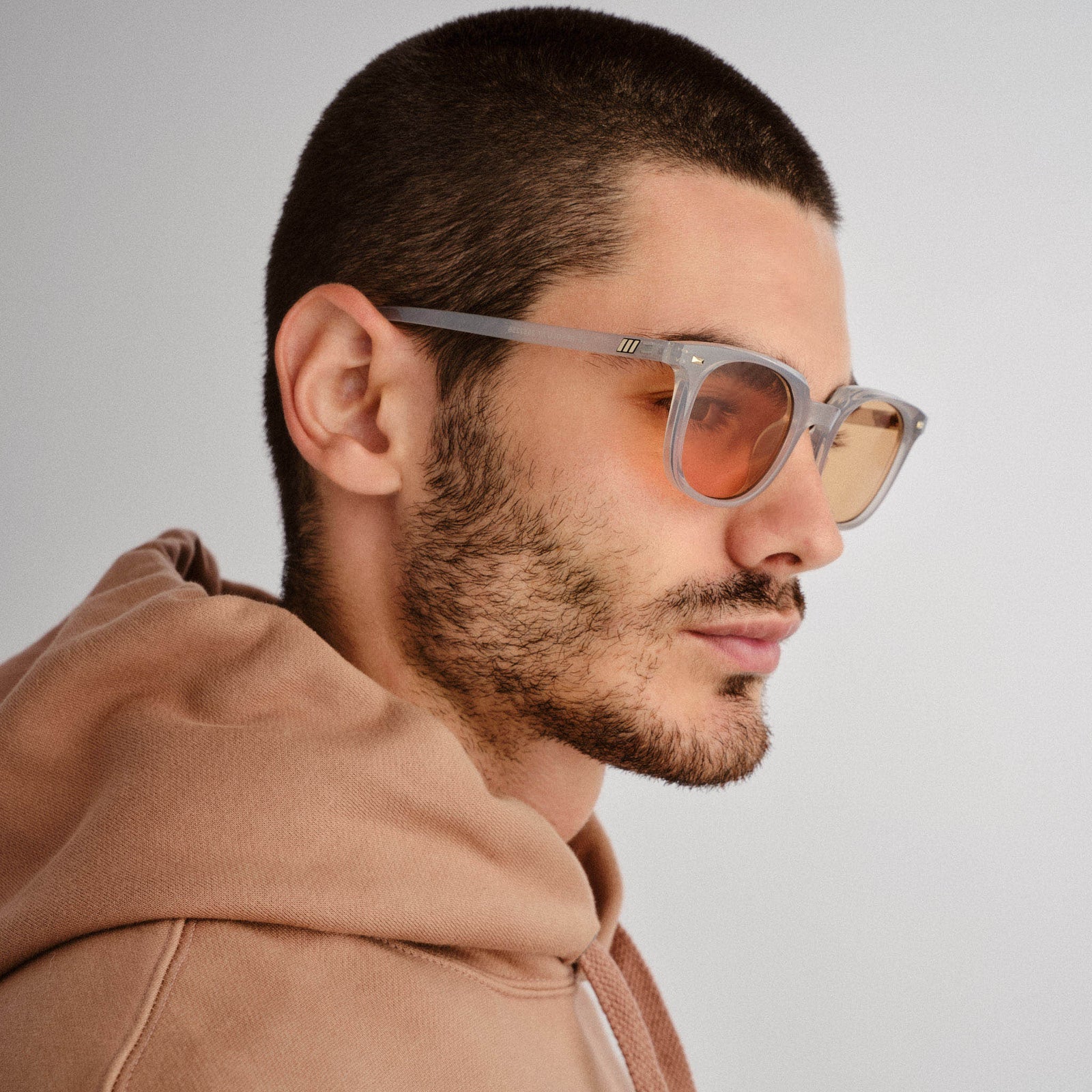 Le Specs Le Resolu LSP2552256 - Cloud/ Mustard Mono Le Specs Le Resolu LSP2552256 - Cloud/ Mustard Mono