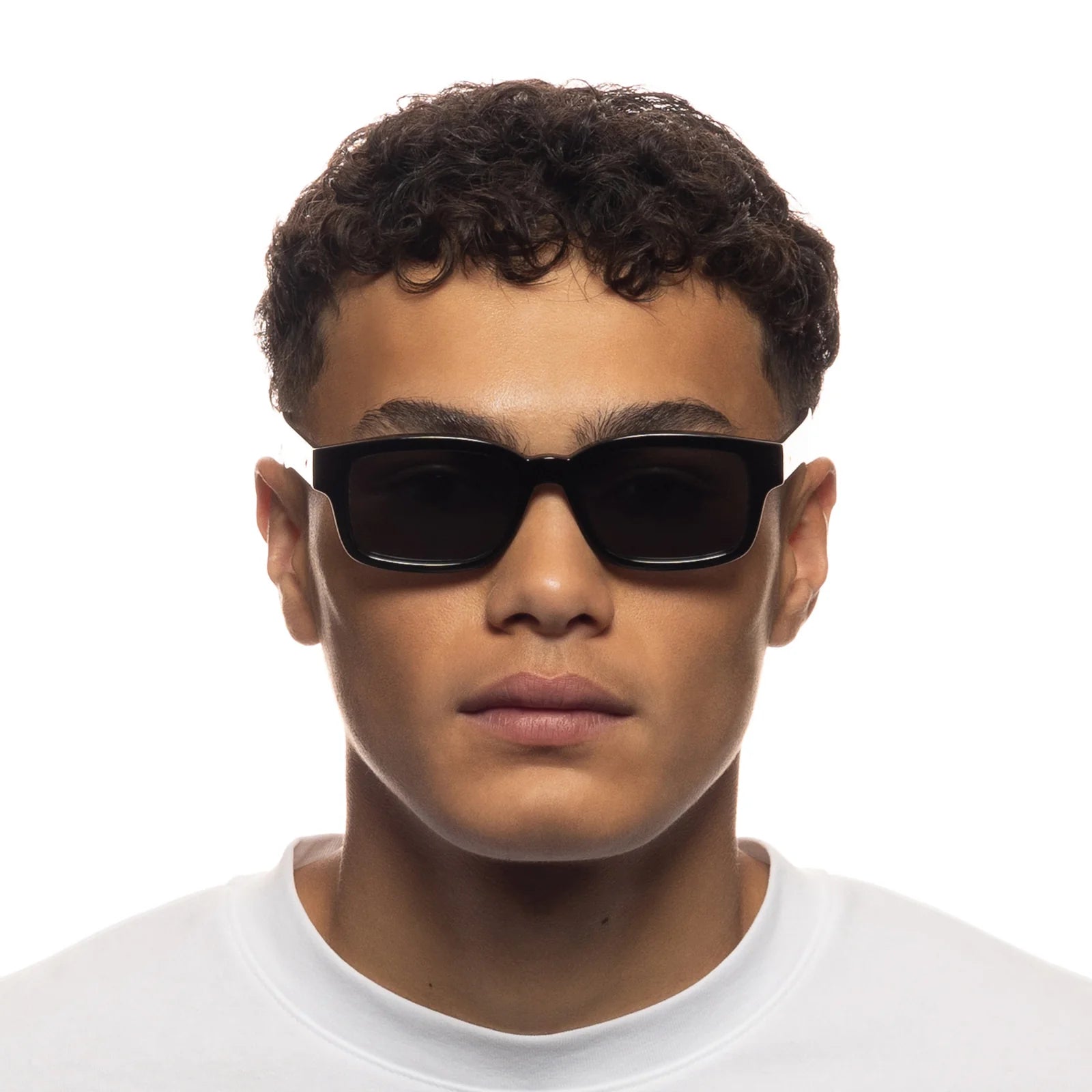Le Specs Recarmito - Black Le Specs Recarmito - Black