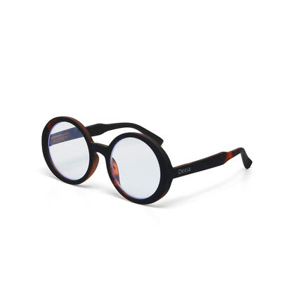OKKIA -Laura reading Big Round - OK024B3H OKKIA -Laura reading Big Round - OK024B3H