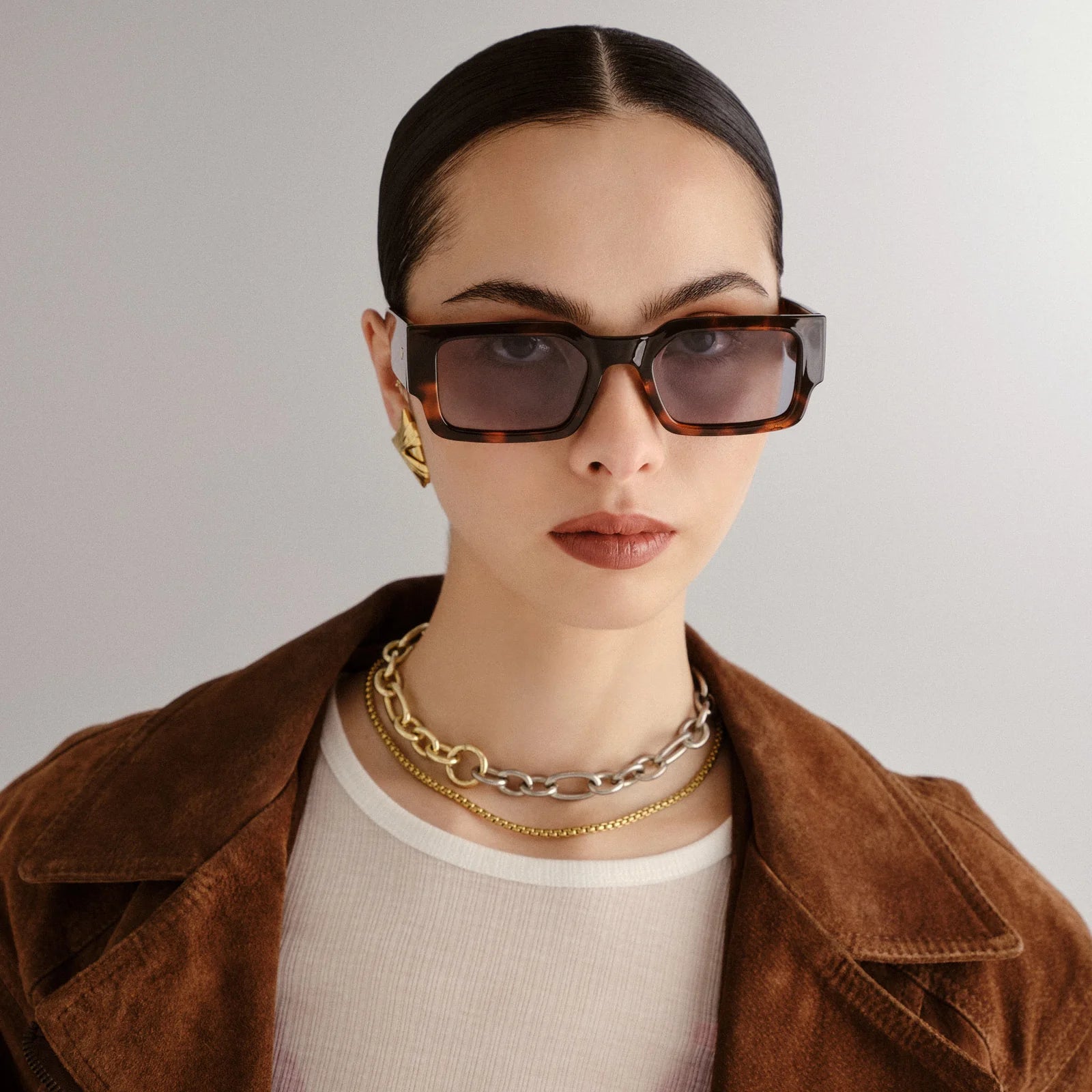 Le Specs CONTEMPLATION | SUPER DARK TORT Le Specs CONTEMPLATION | SUPER DARK TORT